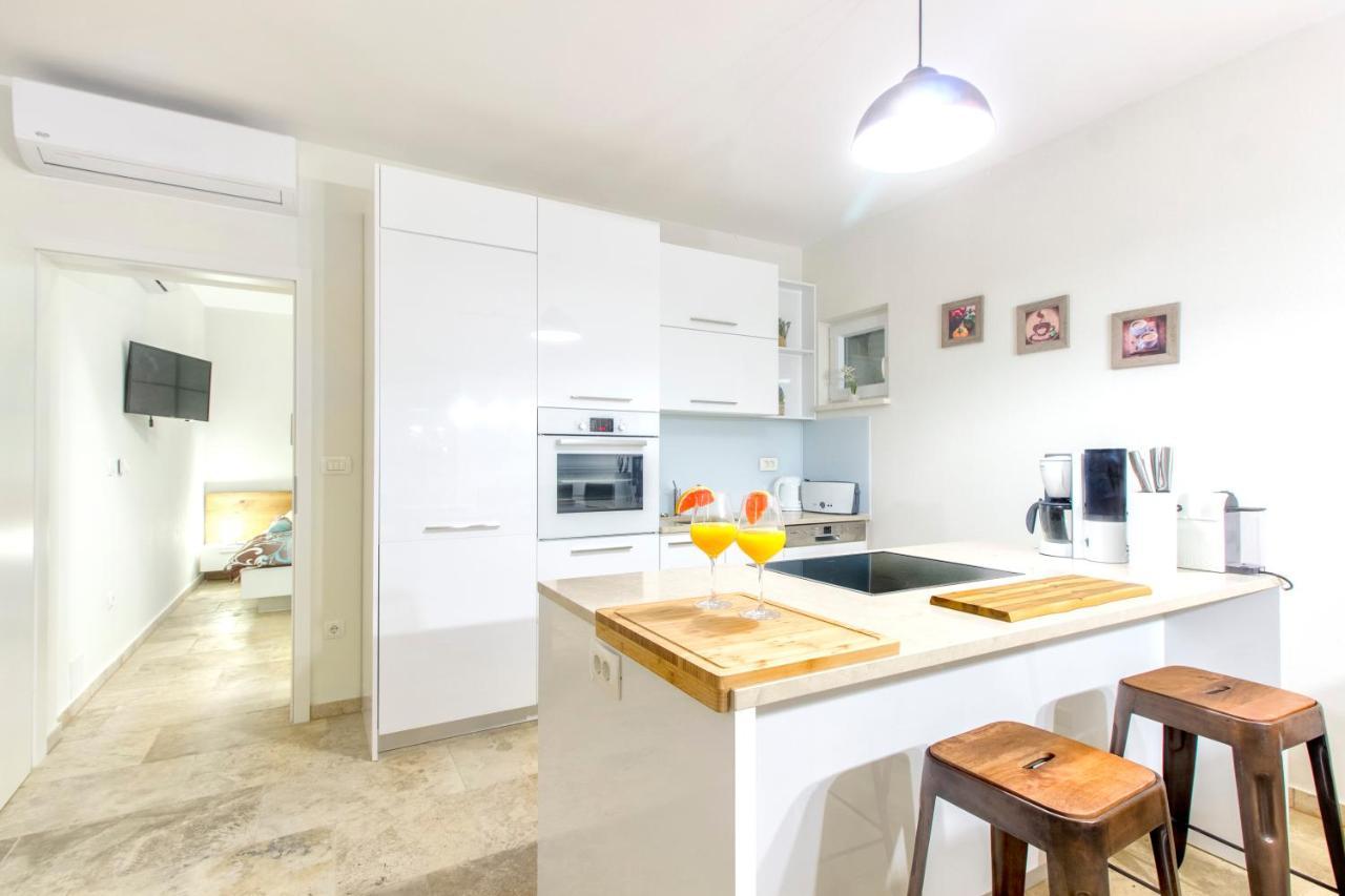 Dalmata Lounge Apartment Стариград-Пакленица Екстериор снимка