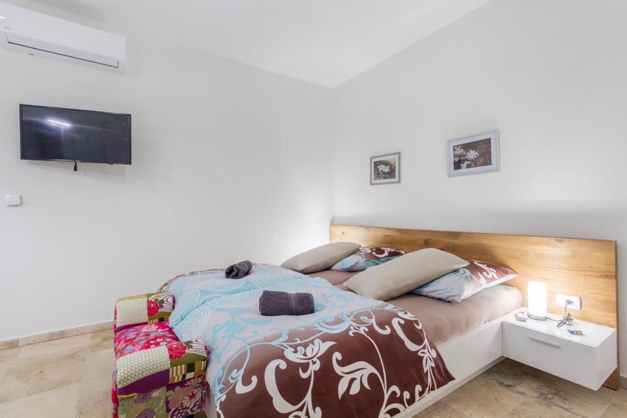 Dalmata Lounge Apartment Стариград-Пакленица Екстериор снимка