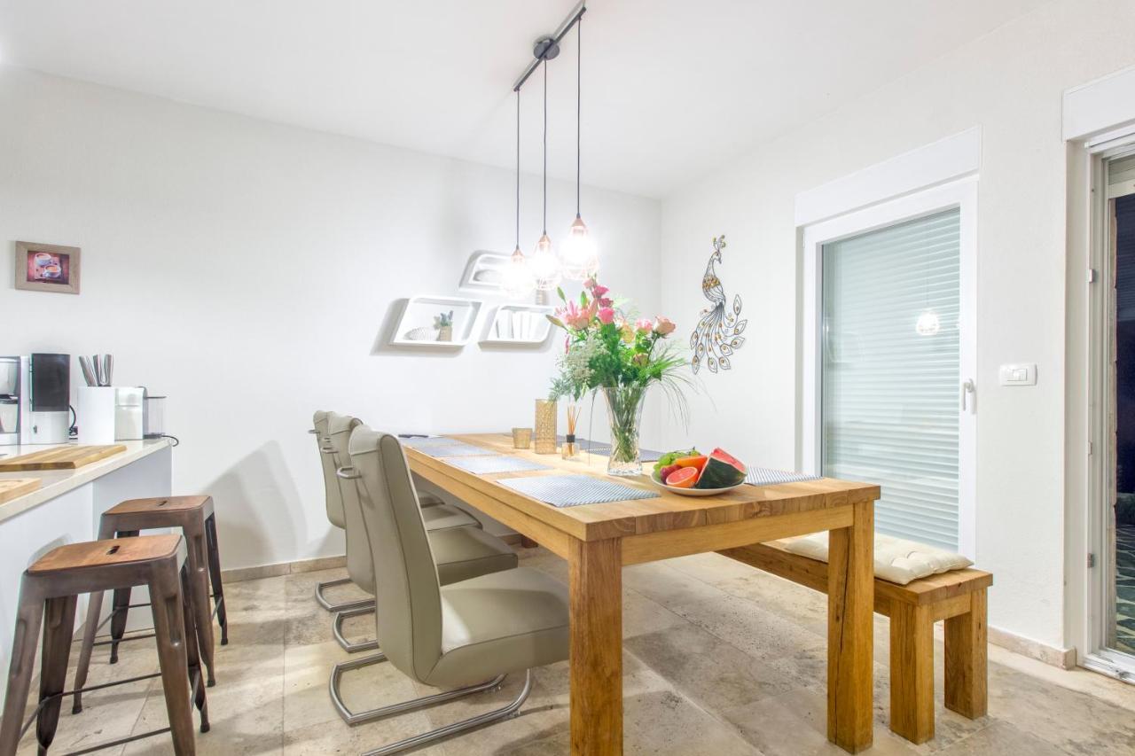 Dalmata Lounge Apartment Стариград-Пакленица Екстериор снимка