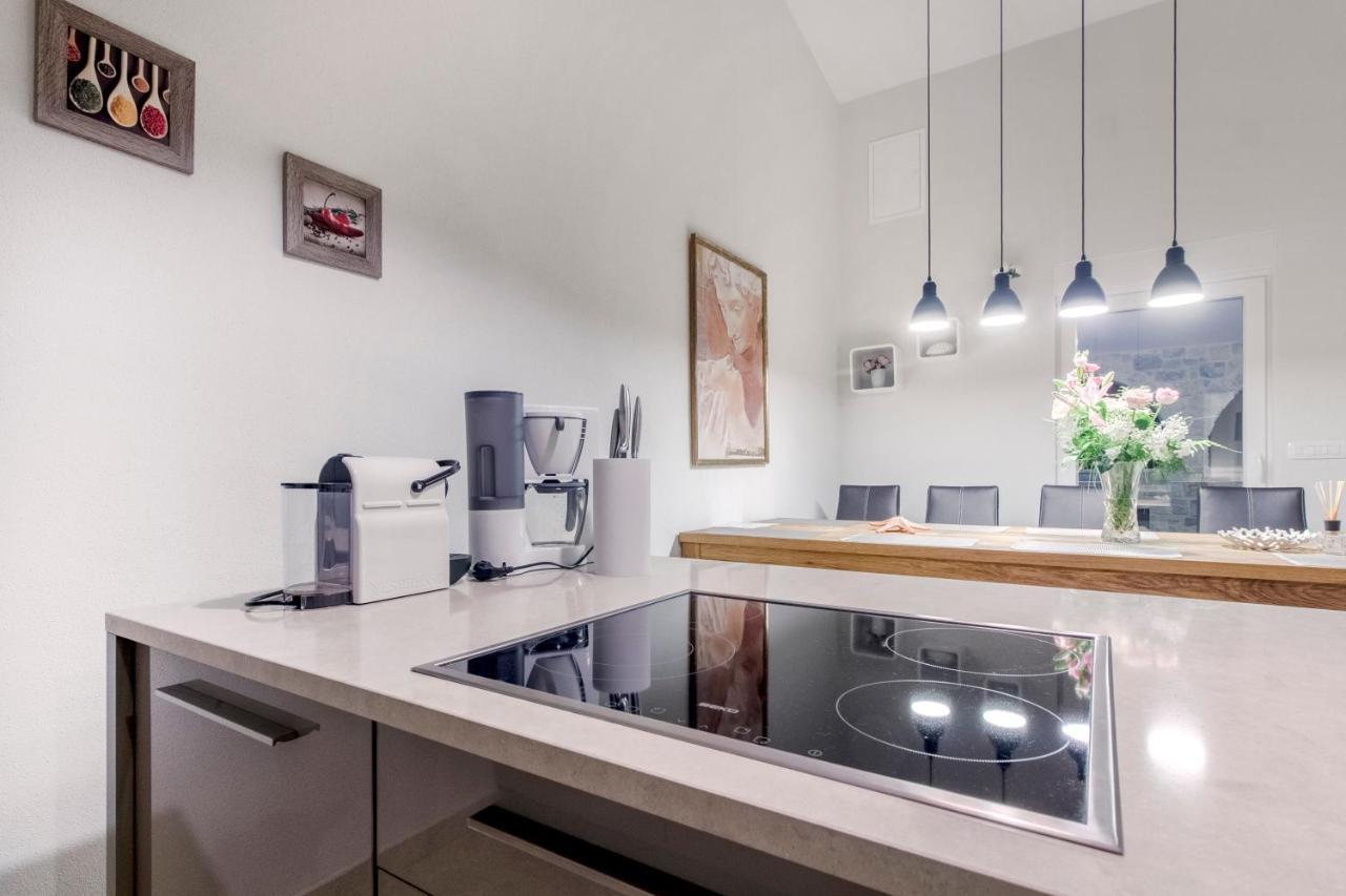 Dalmata Lounge Apartment Стариград-Пакленица Екстериор снимка