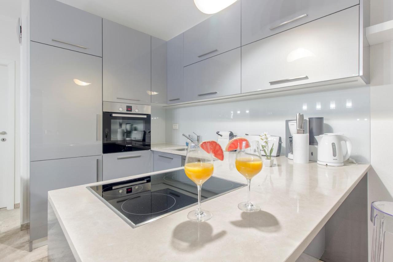Dalmata Lounge Apartment Стариград-Пакленица Екстериор снимка