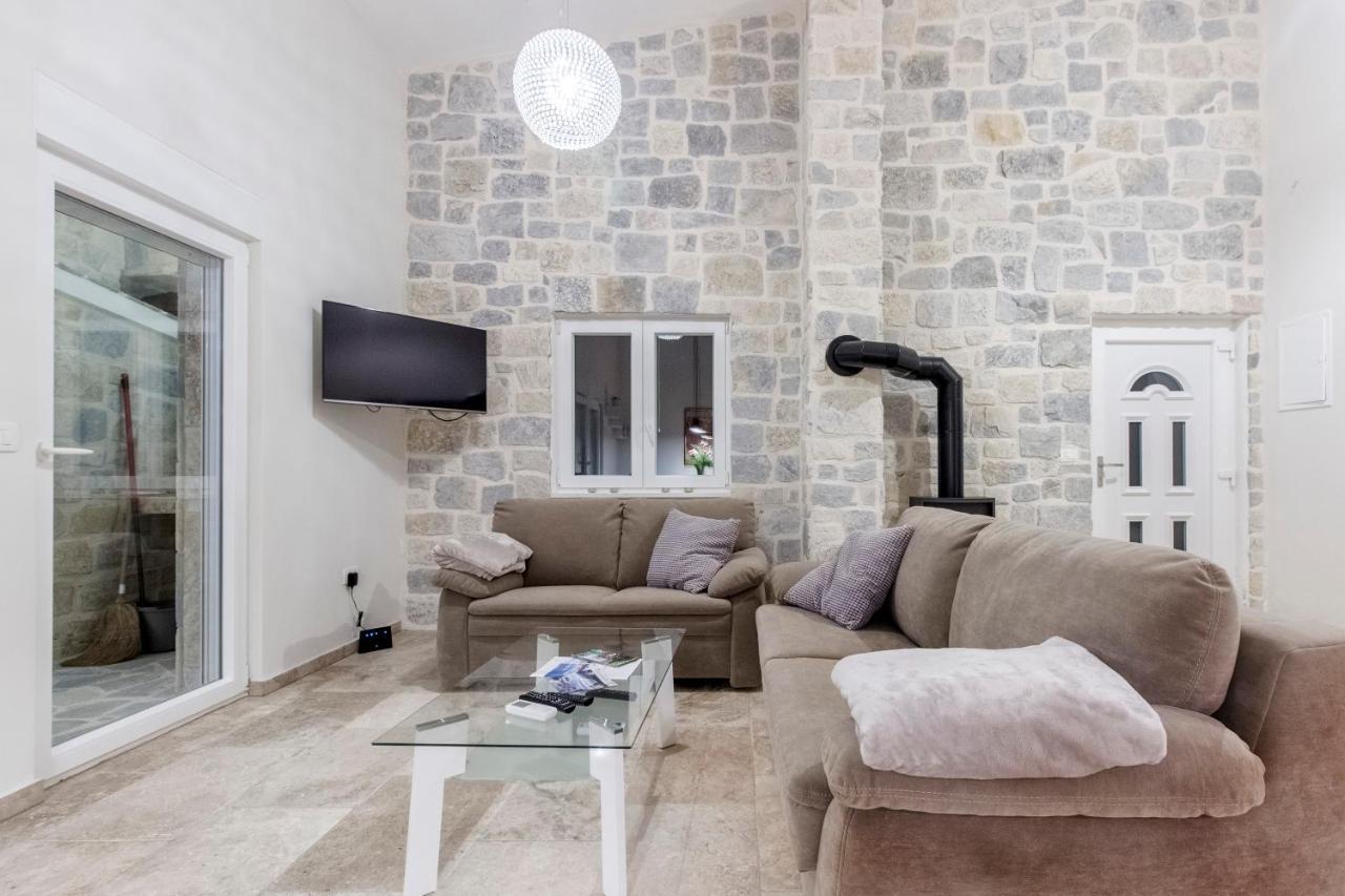 Dalmata Lounge Apartment Стариград-Пакленица Екстериор снимка