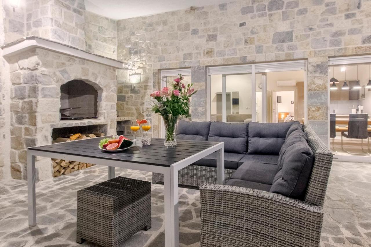 Dalmata Lounge Apartment Стариград-Пакленица Екстериор снимка